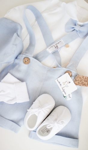 Błękitny lniany komplet do chrztu dla chłopca (3).jpg